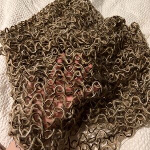 Elegant Textured Knit Scarf in Brown